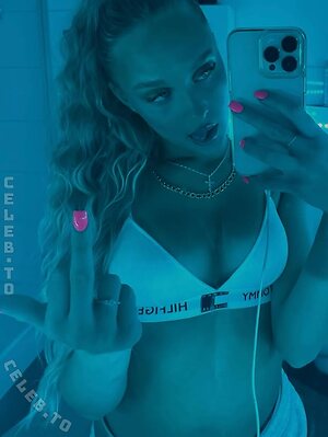 itsvilena Nude Leaked Photo #29