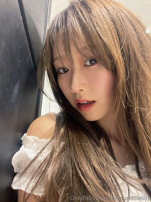 itsyourlittlelilly leaked photo #2