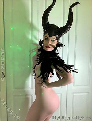 ittybittyprettykitty Nude Leaked Photo #22