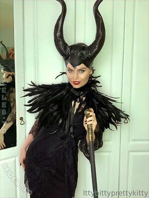 ittybittyprettykitty Nude Leaked Photo #23