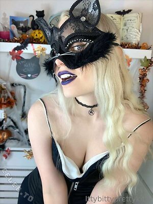 ittybittyprettykitty Nude Leaked Photo #62