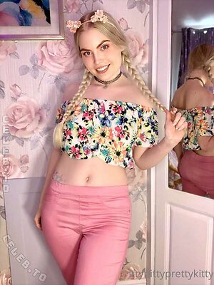 ittybittyprettykitty Nude Leaked Photo #386