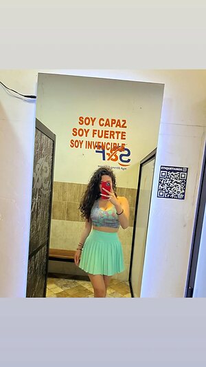 Itzel Nude Leaked Photo #8