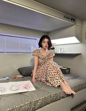 IU leaked photo #3