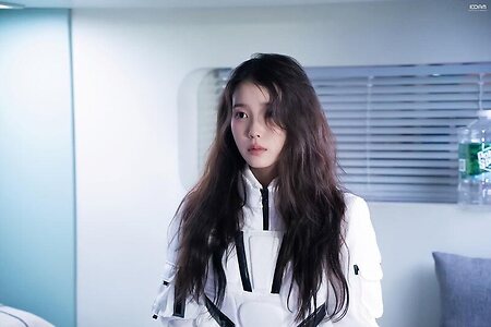 IU leaked photo #23