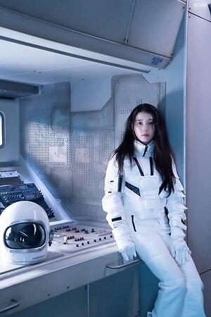 IU leaked photo #24