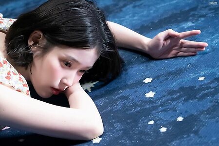 IU leaked photo #35
