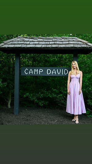 Ivanka Trump leaked photo #71
