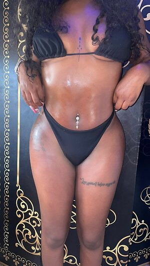 Ivorian Doll leaked photo #8
