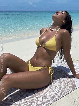 Ivy Vale Nude Leaked Photo #9