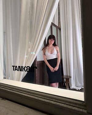 Ivy Wolk leaked photo #21