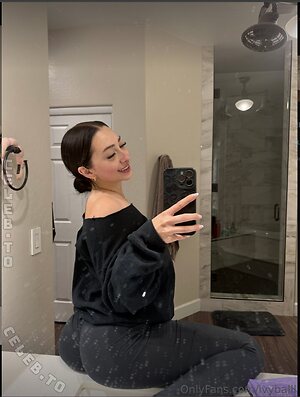 Ivyballl leaked photo #19