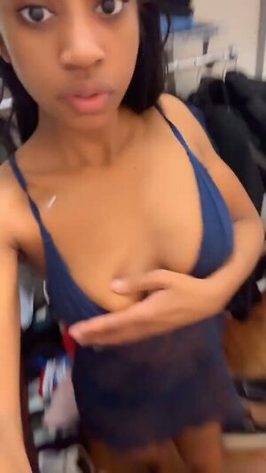 Ivy_Prada2 leaked photo #7