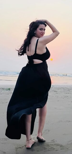 Iwishwithprachi leaked photo #8
