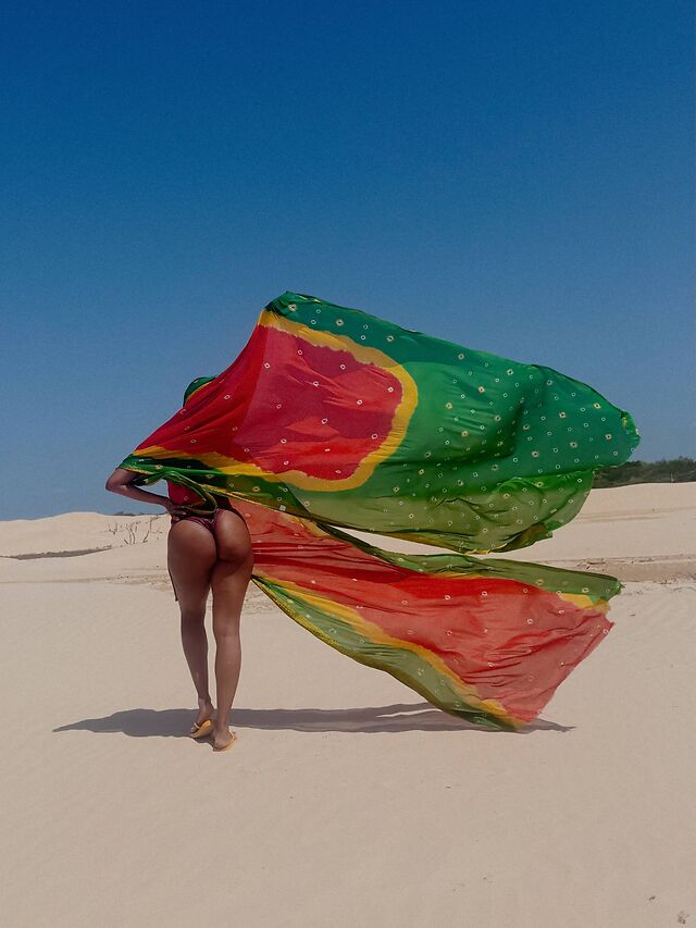 IZA leaked photos