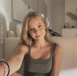 Izaandelle Nude Leaked Photo #110