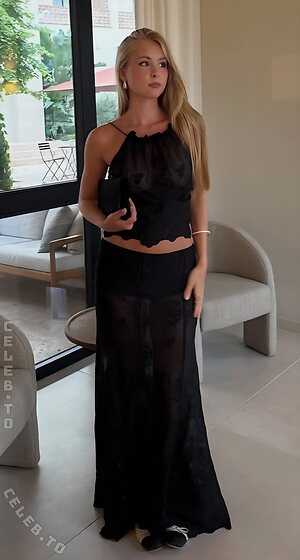 Izaandelle photo