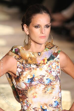 Izabel Goulart