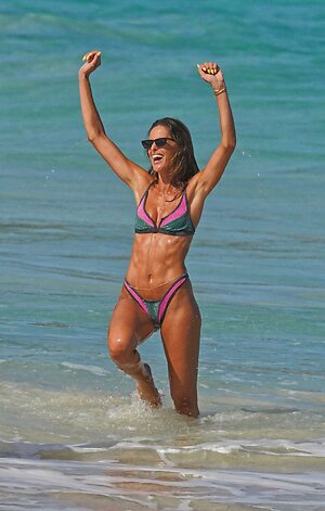 Izabel Goulart leaked photo #322