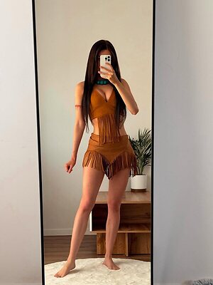 Izabell.tv leaked photo #36