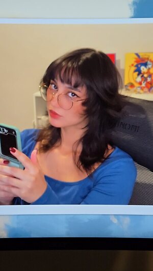 Izziibel leaked photo #17