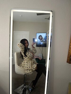 izzybon2 leaked photo #28