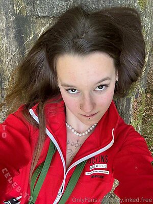 Izzy.Inked Nude Leaked Photo #37