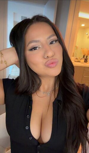 Jackie Figueroa leaked photo #4
