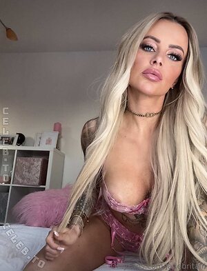 Jade Britani photo