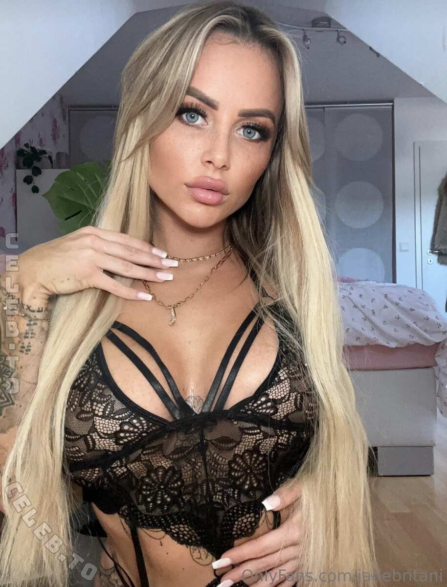 Jade Britani photo
