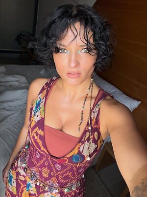 Jade Chynoweth leaked photo #3