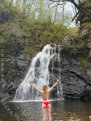 Jade Lloyd leaked photo #50