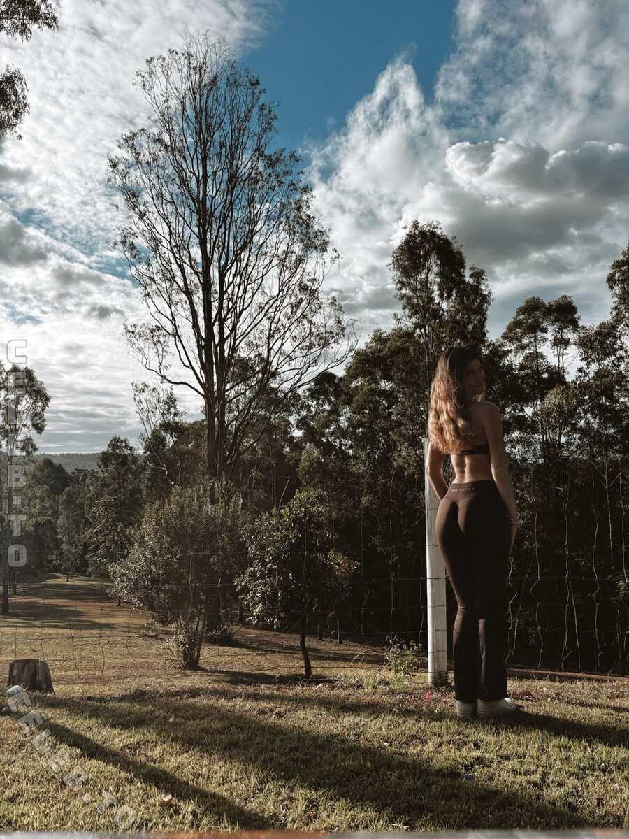 Jade Schroder photo