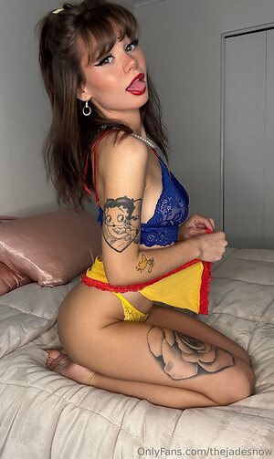 Jade Snow leaked photo #74