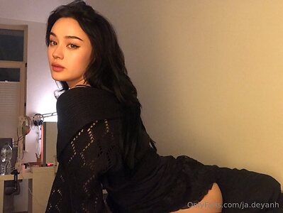 JadeyAnh leaked photo #27