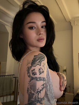 JadeyAnh leaked photo #41