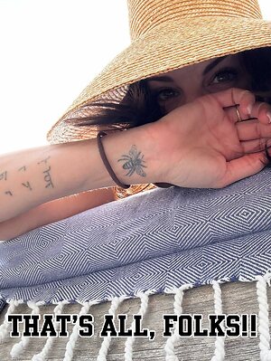 Jaimie Alexander leaked photo #20