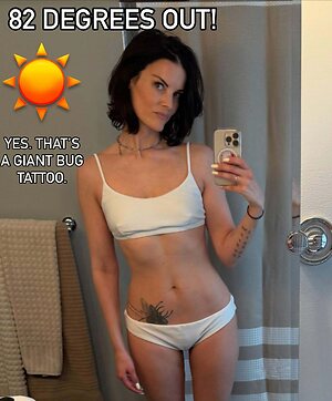 Jaimie Alexander leaked photo #23
