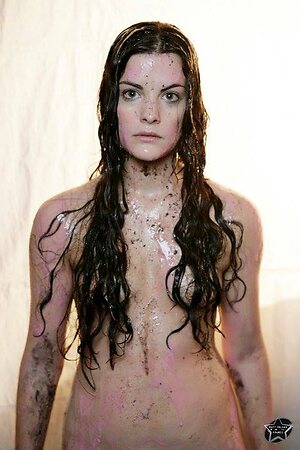 Jaimie Alexander leaked photo #26