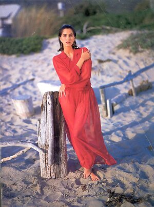 Jami Gertz Nude Leaked Photo #22