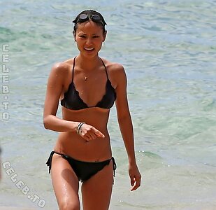 Jamie Chung Nude Leaked Photo #24