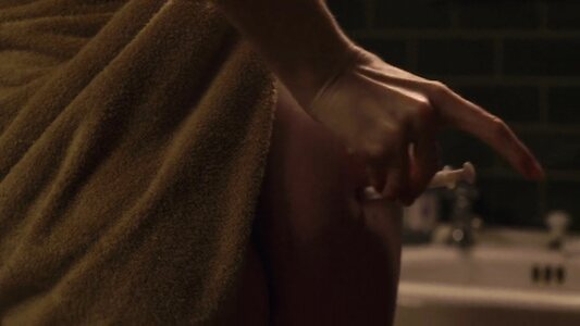 Jamie Clayton leaked photo #2