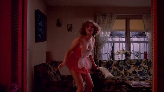 Jamie Lee Curtis leaked photo #8