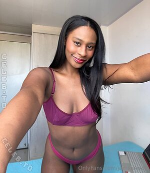 Jamilaswelt Nude Leaked Photo #9