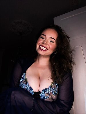 Jana Kristina Heiland leaked photo #35