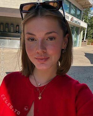 Jana Volz Nude Leaked Photo #12