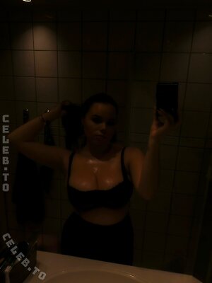 Janakristinah leaked photo #80