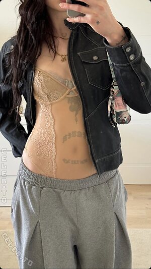 Janaxnell Nude Leaked Photo #14