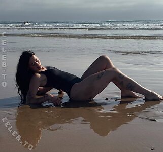 Janaxnell photo