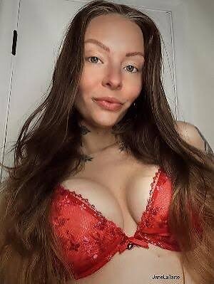 JaneLatarte leaked photo #2